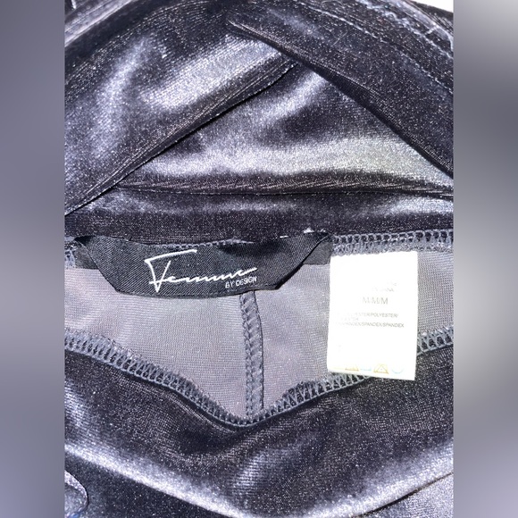 Femme by Design Velvet High-waisted Leggings in Charcoal (Blue) - Picture 7 of 11